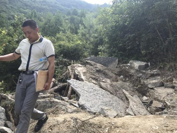 重庆武隆被盗4亿年前化石找回 涉案者否认偷盗