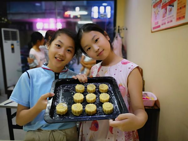 湘潭湘钢三校教育集团举行中秋节主题实践活动